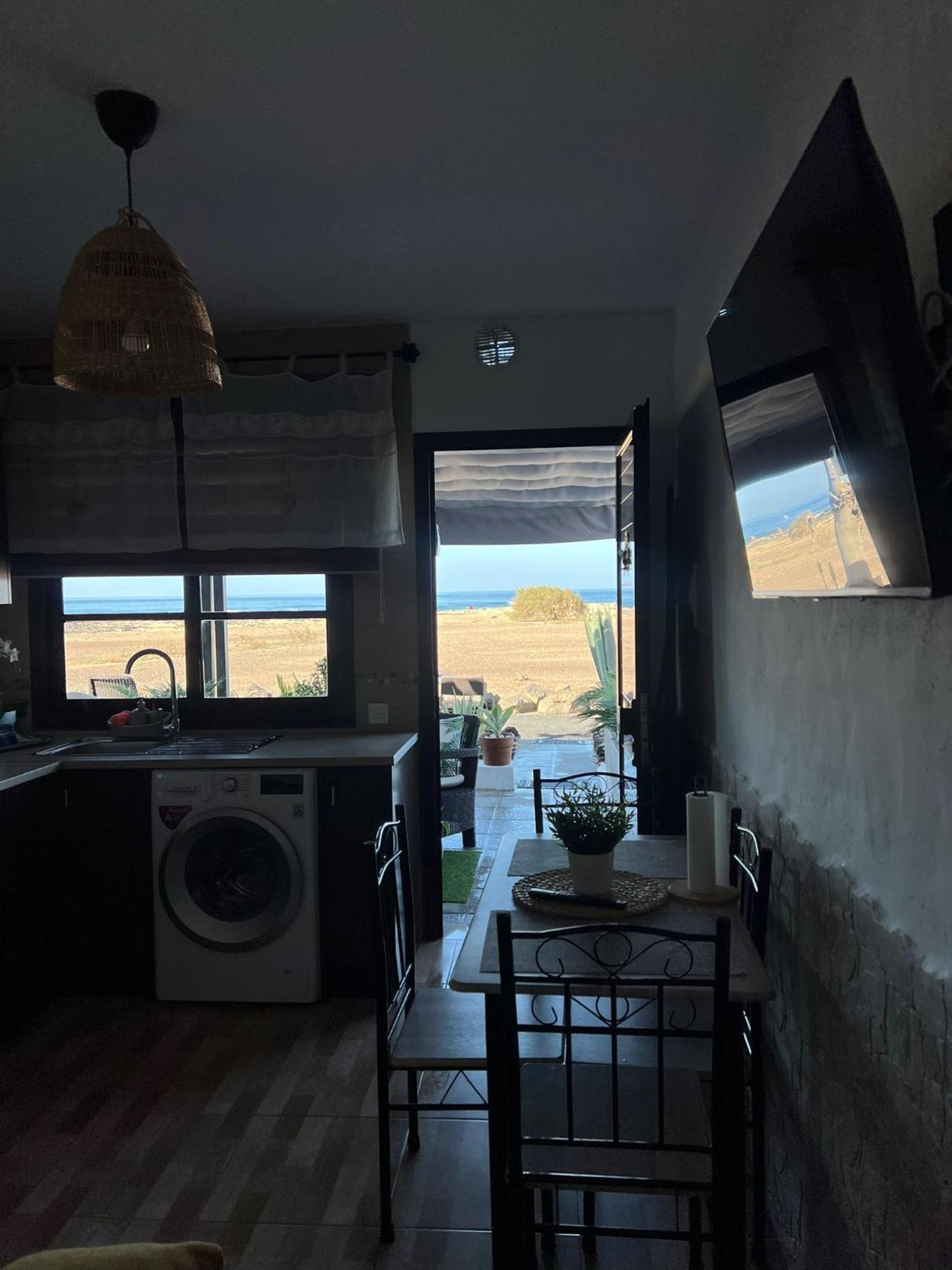 Apartamento Meliyeri1 1ª Linea De Playa El Cotillo  Екстер'єр фото